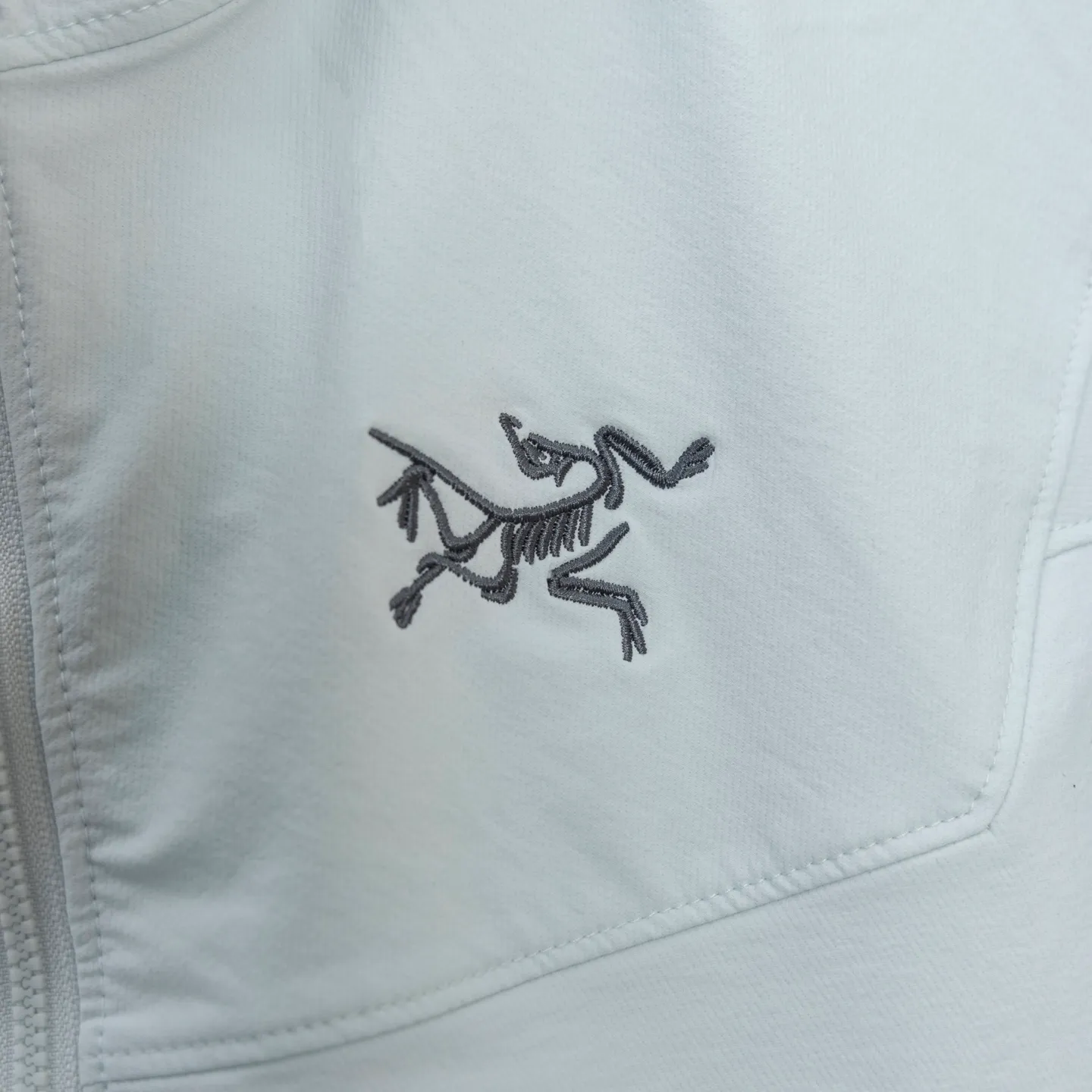 Quality Arcteryx Gamma hoody GAMMASeries Logo ！Quality ！ ！ Gamma hoody ， ！ ，Vislon No Slip Zip T™ D Breathable Wear-Resistant ， ！ ， ， 。 ， 。 Gamma hoody GAMMA 。 Fortius TM 1.0 ， 、 、 .Breathable。Storm Hood ， ， Versatile